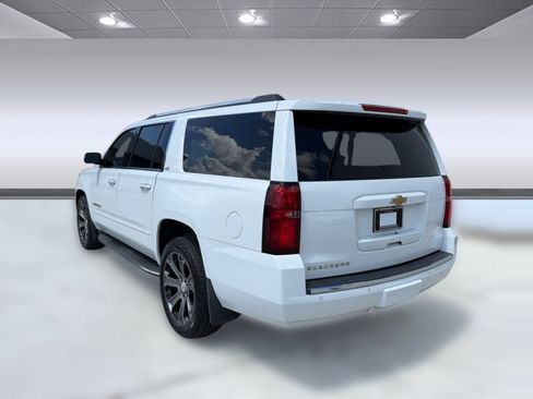 Used 2016 Chevrolet Suburban LTZ RWD image 3