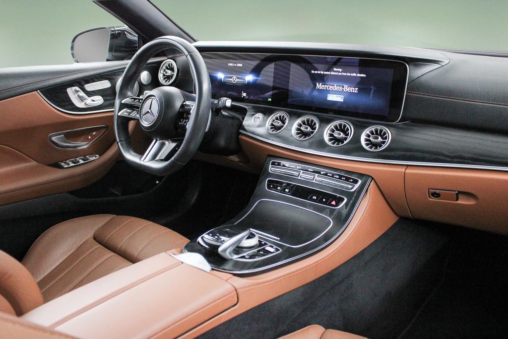 Used 2023 Mercedes-Benz E 450 Cabriolet image 21