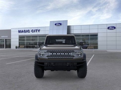 New 2025 Ford Bronco Badlands AWD/4WD image 6