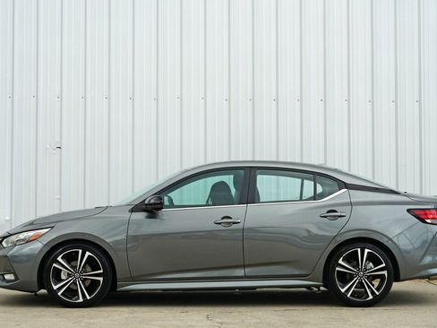 Used 2021 Nissan Sentra SR image 8