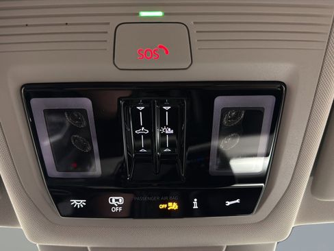 New 2026 Volkswagen Tiguan SE AWD/4WD image 23