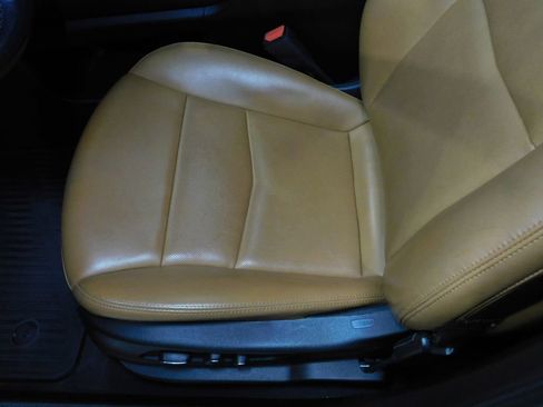Used 2022 Cadillac XT5 Premium Luxury AWD/4WD image 27