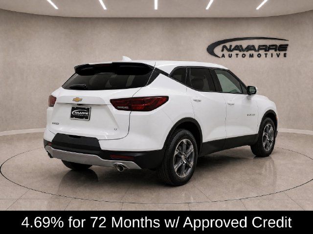 Used 2025 Chevrolet Blazer LT AWD/4WD image 22