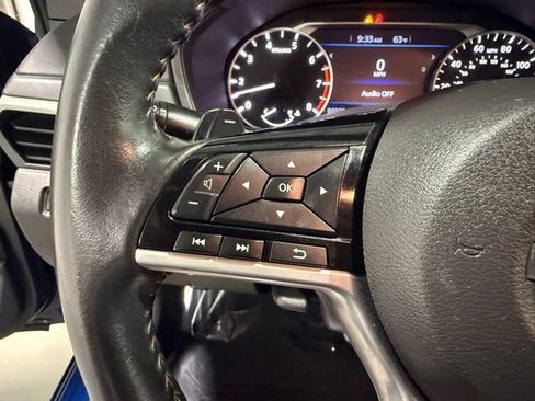 Used 2023 Nissan Altima 2.5 SR FWD image 14