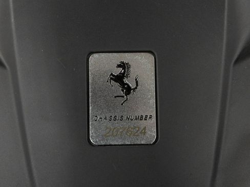 Used 2015 Ferrari California T RWD image 77