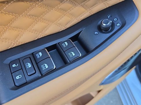 New 2025 Jeep Grand Cherokee Summit image 29