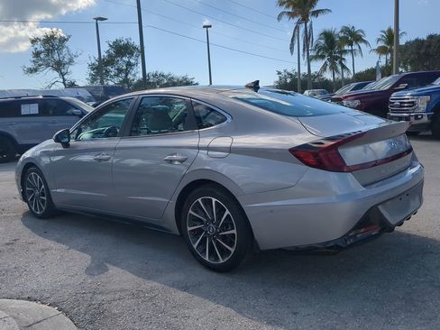 Used 2023 Hyundai Sonata Limited image 7