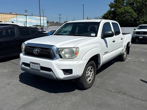 Used 2013 Toyota Tacoma 2WD Double Cab w/ SR5 Pkg image 2