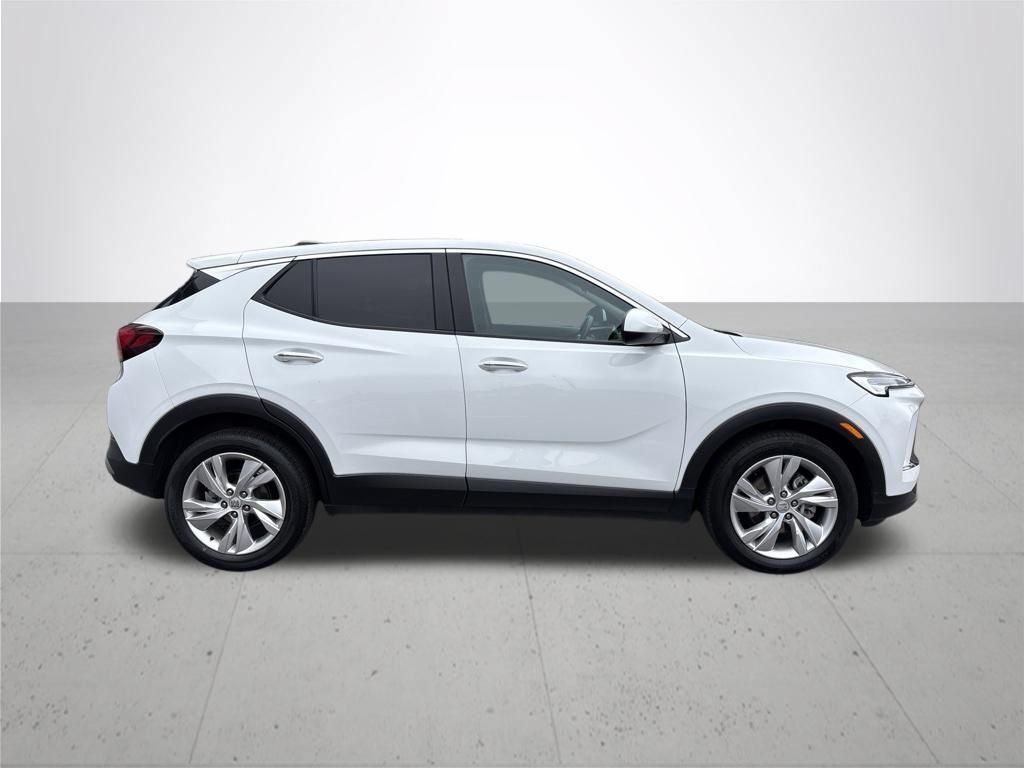 Used 2025 Buick Encore GX Preferred FWD image 5