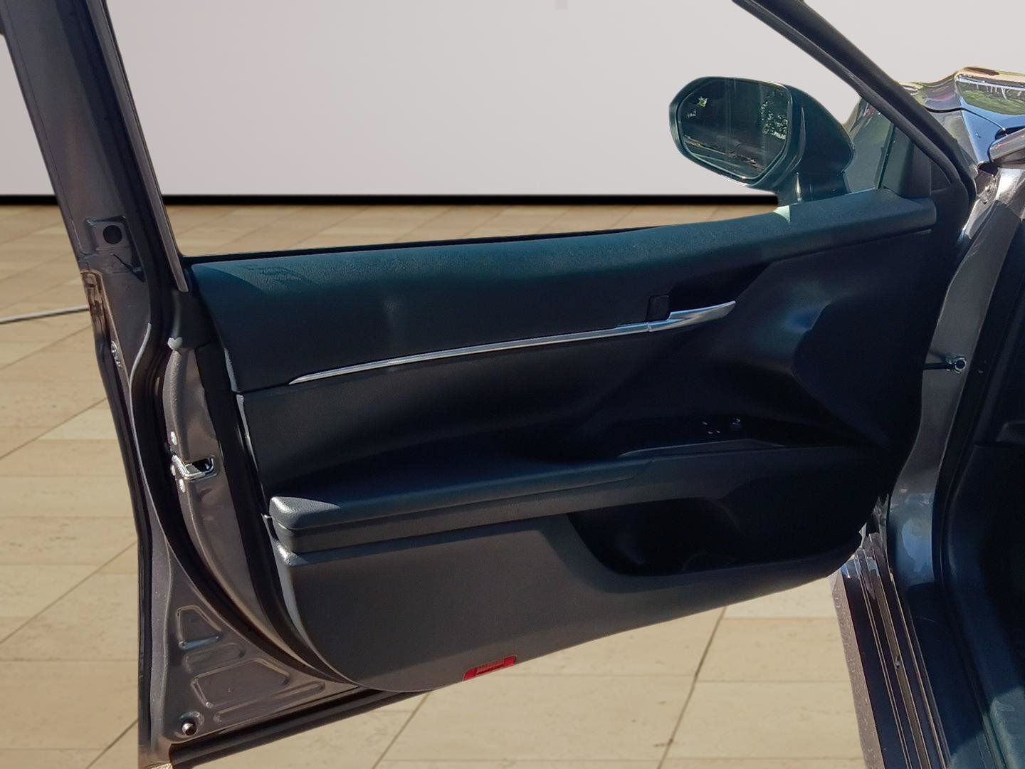 Used 2024 Toyota Camry LE w/ Convenience Package FWD image 26