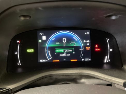 Certified 2025 Toyota Camry SE FWD image 18