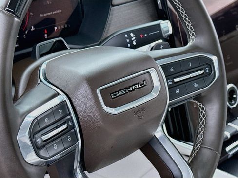 Used 2024 GMC Acadia Denali w/ Super Cruise Package AWD/4WD image 12
