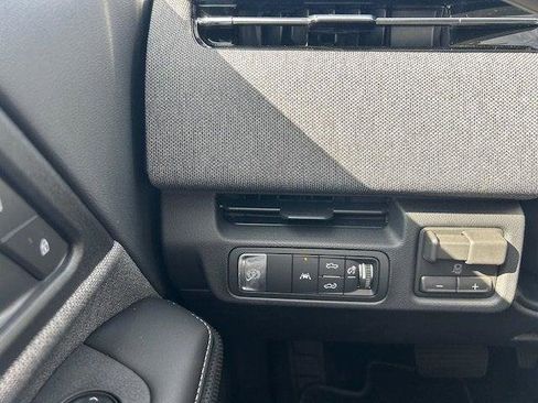 New 2026 GMC Sierra EV Elevation image 15