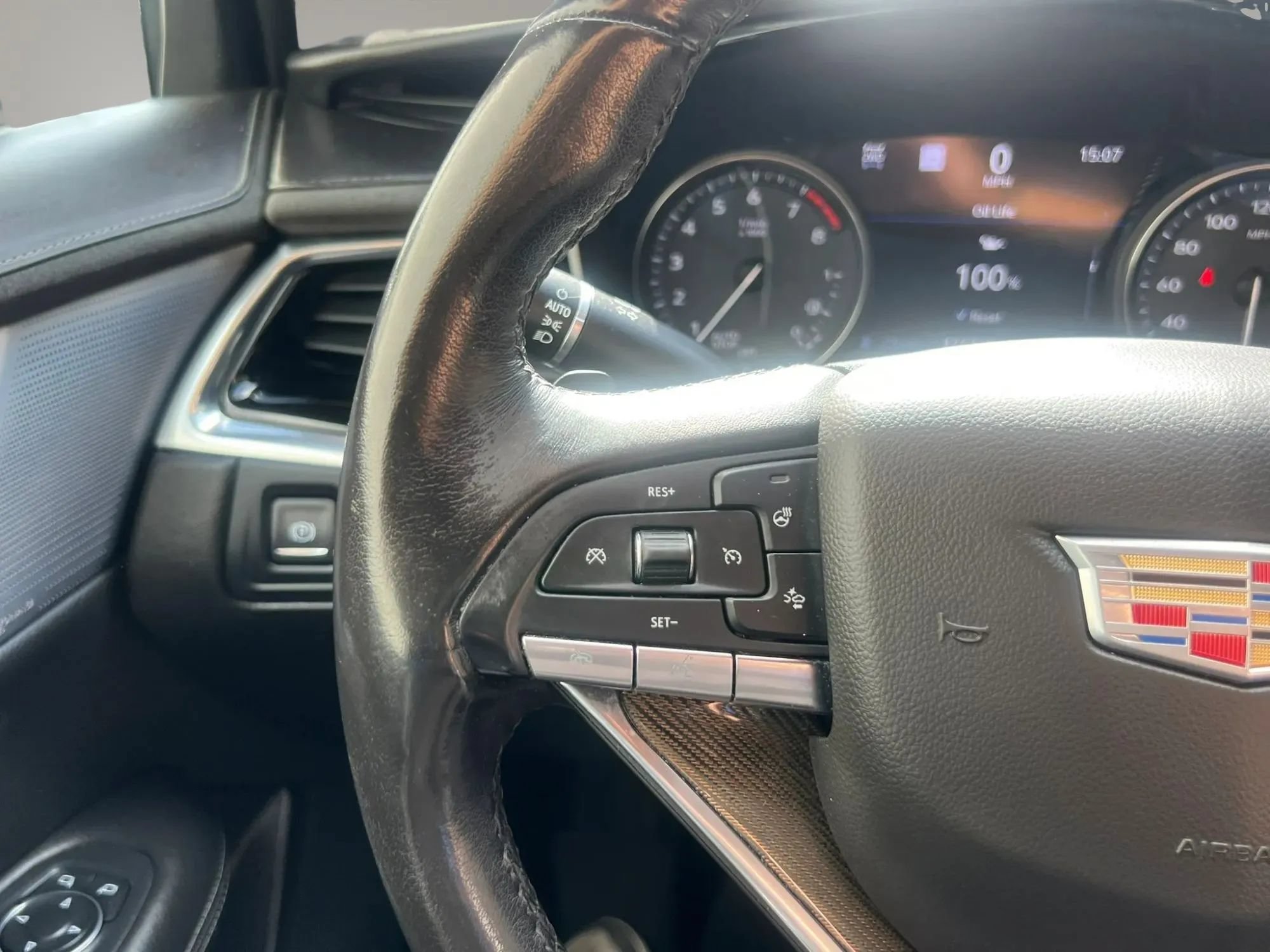 Used 2020 Cadillac XT6 Premium Luxury w/ Platinum Package AWD/4WD image 21
