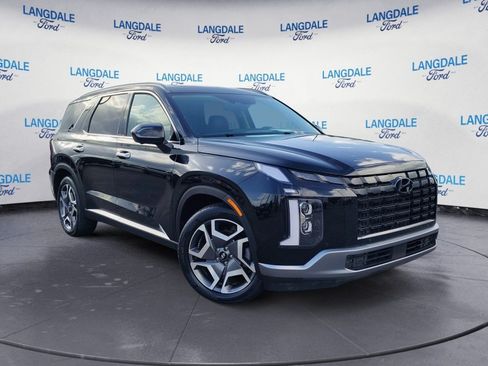 Used 2024 Hyundai Palisade SEL FWD image 2