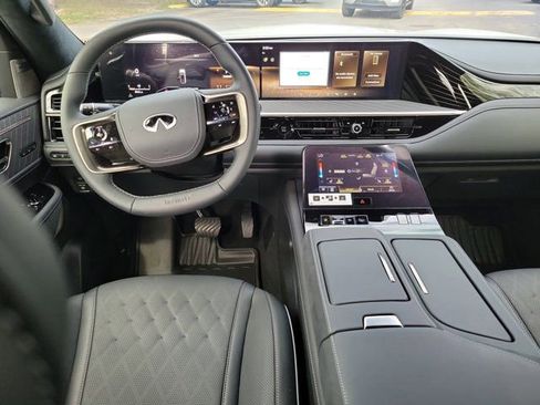 Used 2026 INFINITI QX80 Autograph w/ Premium Cargo Package AWD/4WD image 18