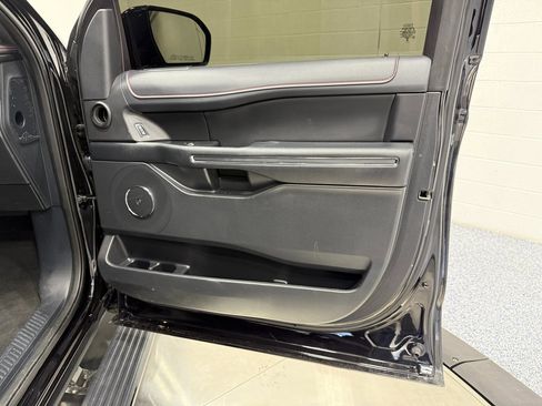 Used 2024 Ford Expedition Max Limited image 26
