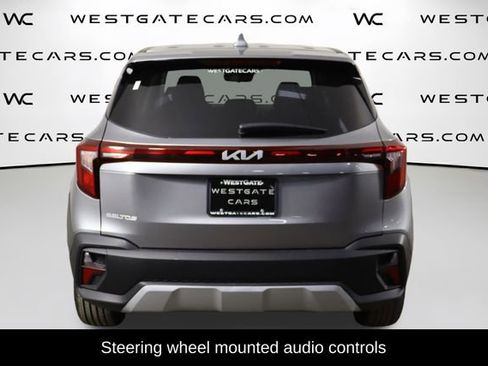 Used 2026 Kia Seltos LX FWD image 4
