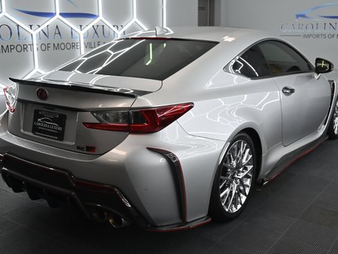 Used 2015 Lexus RC F image 4