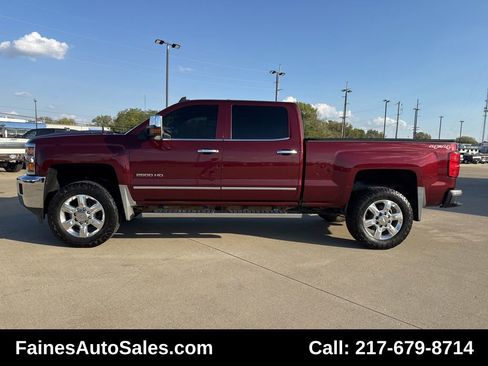 Used 2017 Chevrolet Silverado 2500 LTZ w/ Duramax Plus Package image 10