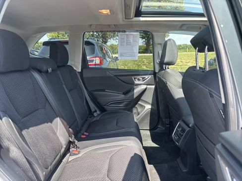 Used 2020 Subaru Forester Premium AWD/4WD image 26