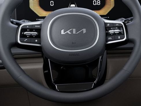 New 2026 Kia Carnival EX FWD image 22