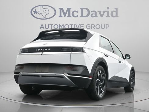 Used 2024 Hyundai Ioniq 5 SEL RWD image 30