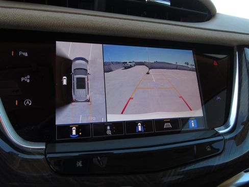 Used 2024 Cadillac XT6 Premium Luxury w/ Platinum Package image 21