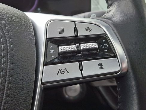 Used 2023 Kia Telluride EX w/ EX Captain's Chair Package FWD image 26