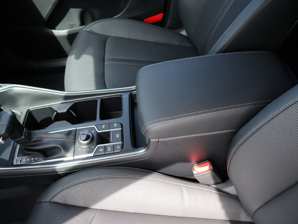 New 2026 Kia Sorento EX AWD/4WD image 24