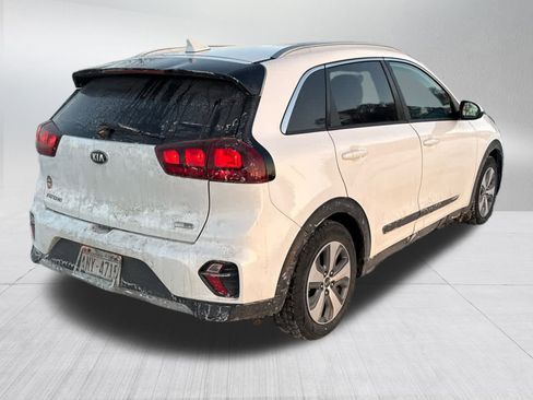 Used 2021 Kia Niro LX image 10