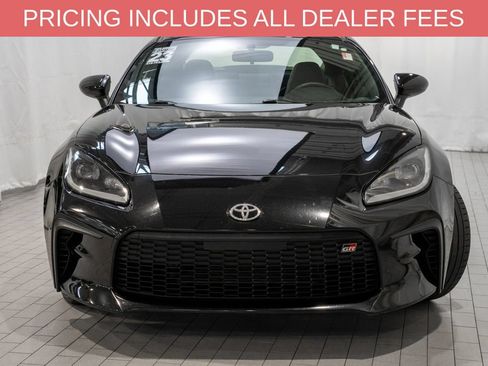 Used 2023 Toyota GR86 Premium RWD image 2