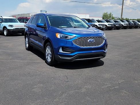 Used 2024 Ford Edge SEL AWD/4WD image 4