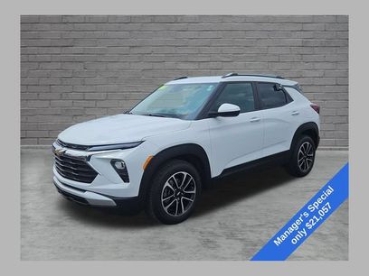 Used 2024 Chevrolet TrailBlazer LT w/ Driver Confidence Package