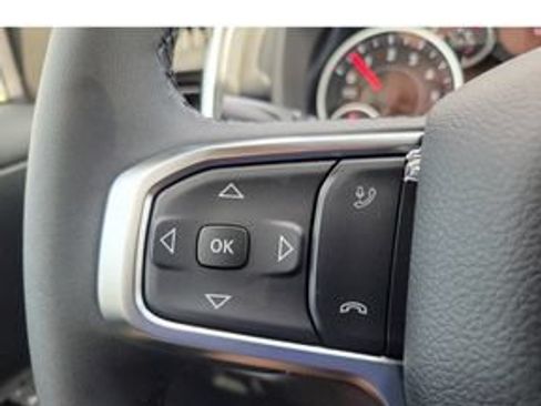 New 2027 RAM 1500 Laramie w/ Night Edition AWD/4WD image 17