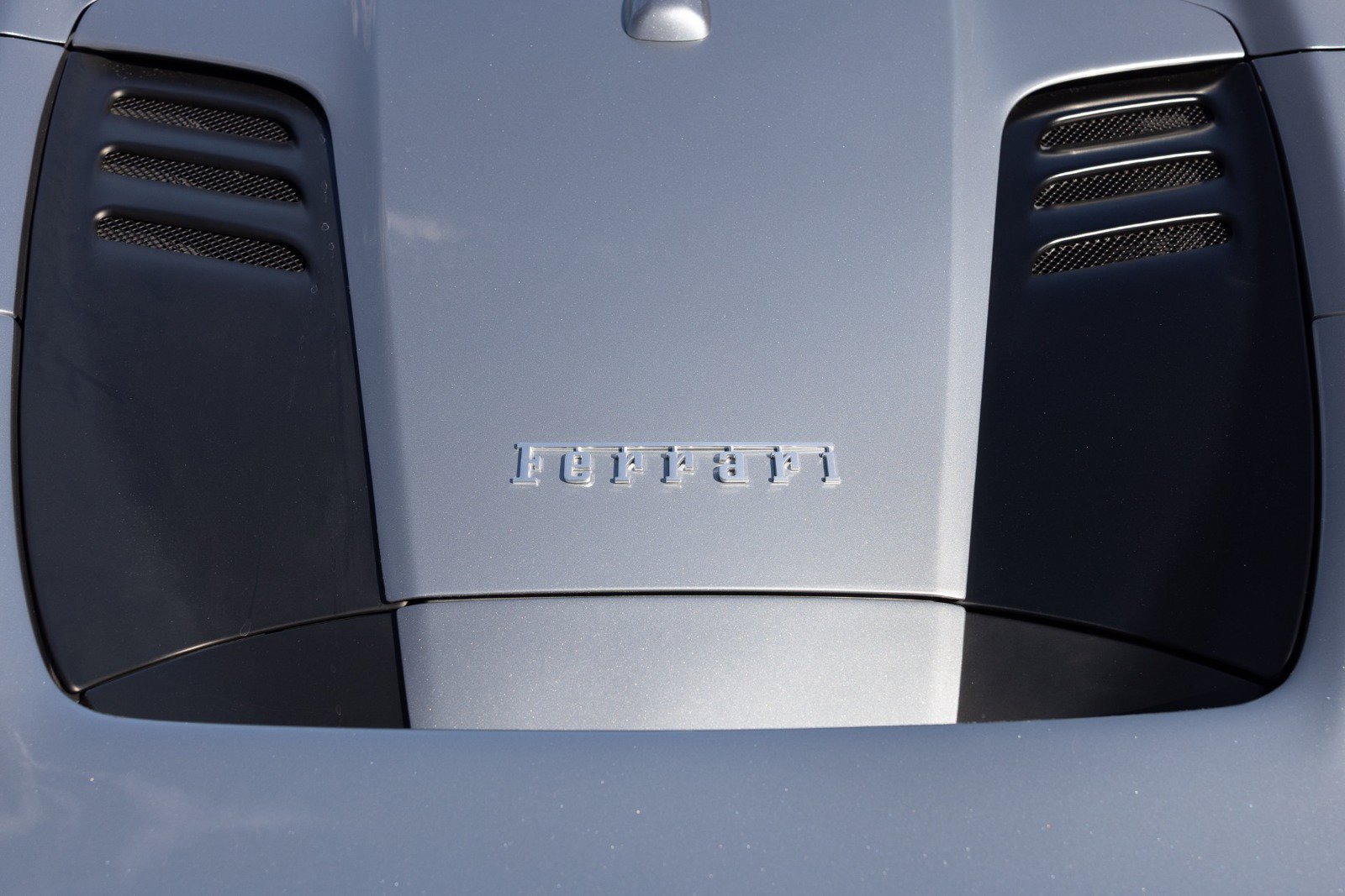 Used 2021 Ferrari F8 Tributo RWD image 44