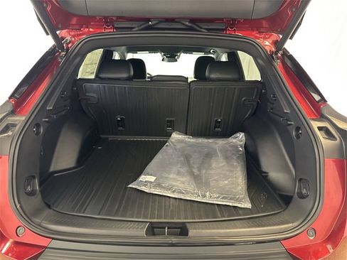 Used 2026 Chevrolet Equinox EV LT image 24