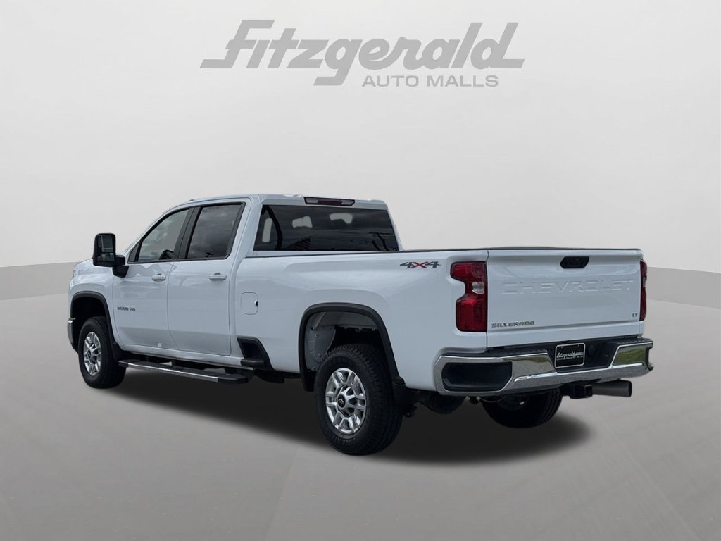 Used 2025 Chevrolet Silverado 2500 LT w/ Convenience Package AWD/4WD image 9