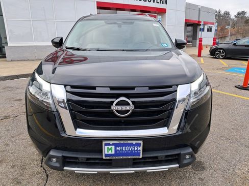 Used 2022 Nissan Pathfinder SL image 8
