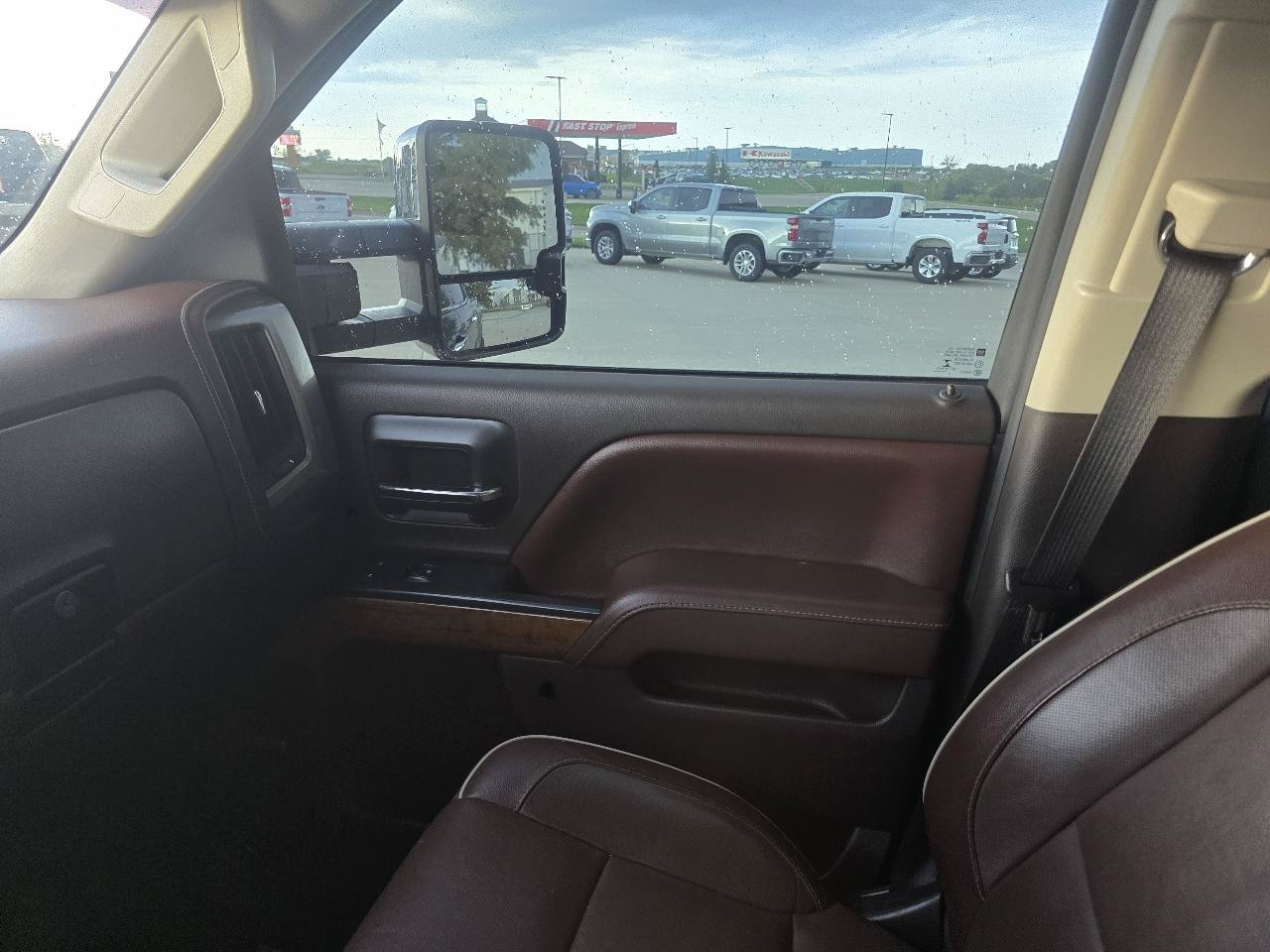 Used 2016 Chevrolet Silverado 3500 High Country w/ Duramax Plus Package AWD/4WD image 40