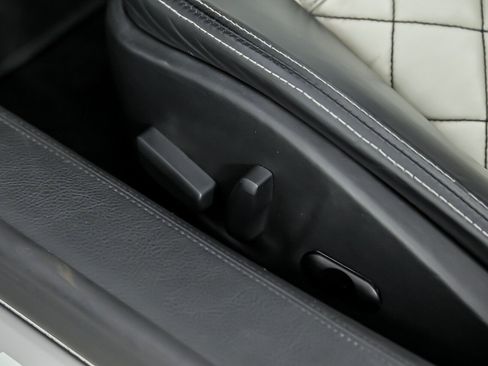 Used 2013 Lamborghini Gallardo LP 560-4 AWD/4WD image 22