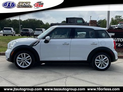 Used 2012 MINI Cooper Countryman S FWD image 4