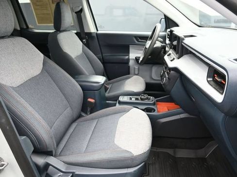 Used 2024 Ford Maverick XLT FWD image 30