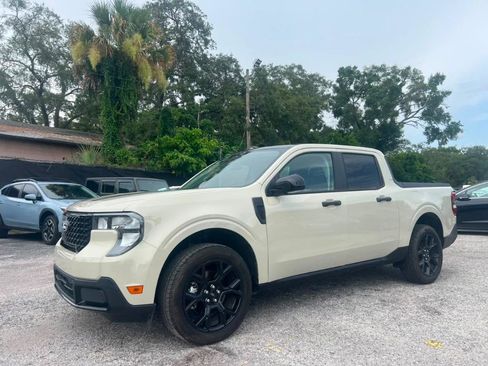Used 2025 Ford Maverick XLT w/ XLT Luxury Package AWD/4WD image 1