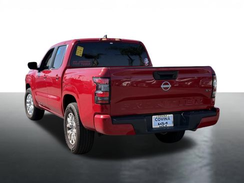 Used 2022 Nissan Frontier SV image 6