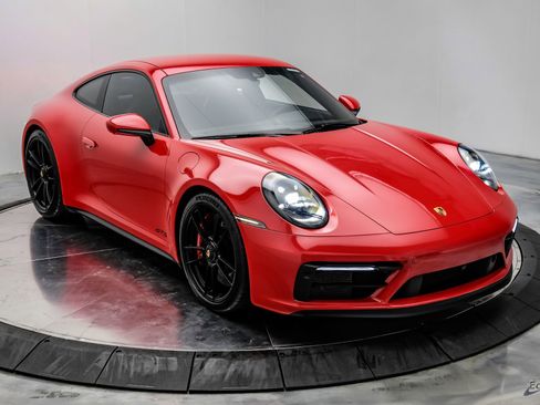 Used 2024 Porsche 911 Carrera GTS w/ Premium Package RWD image 24