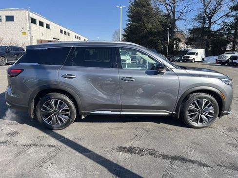New 2026 INFINITI QX60 Luxe w/ Cargo Package image 2