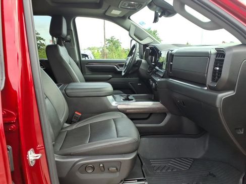 Used 2025 Chevrolet Silverado 2500 LTZ w/ LTZ Premium Texas Edition AWD/4WD image 17