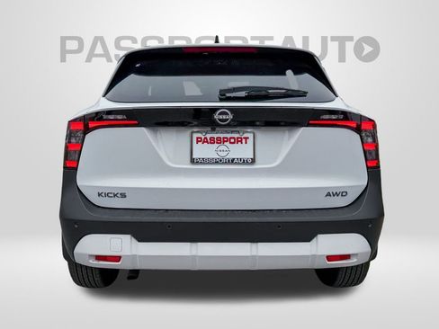 New 2026 Nissan Kicks SV w/ SV Premium Package image 7