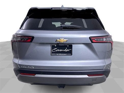 New 2026 Chevrolet Equinox LT w/ LPO, Floor Liner Package image 7